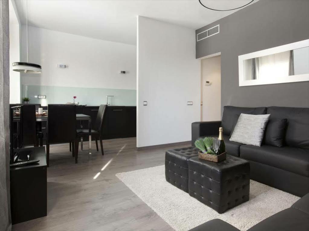 Alcam Encants Plus Barcelona Exterior foto
